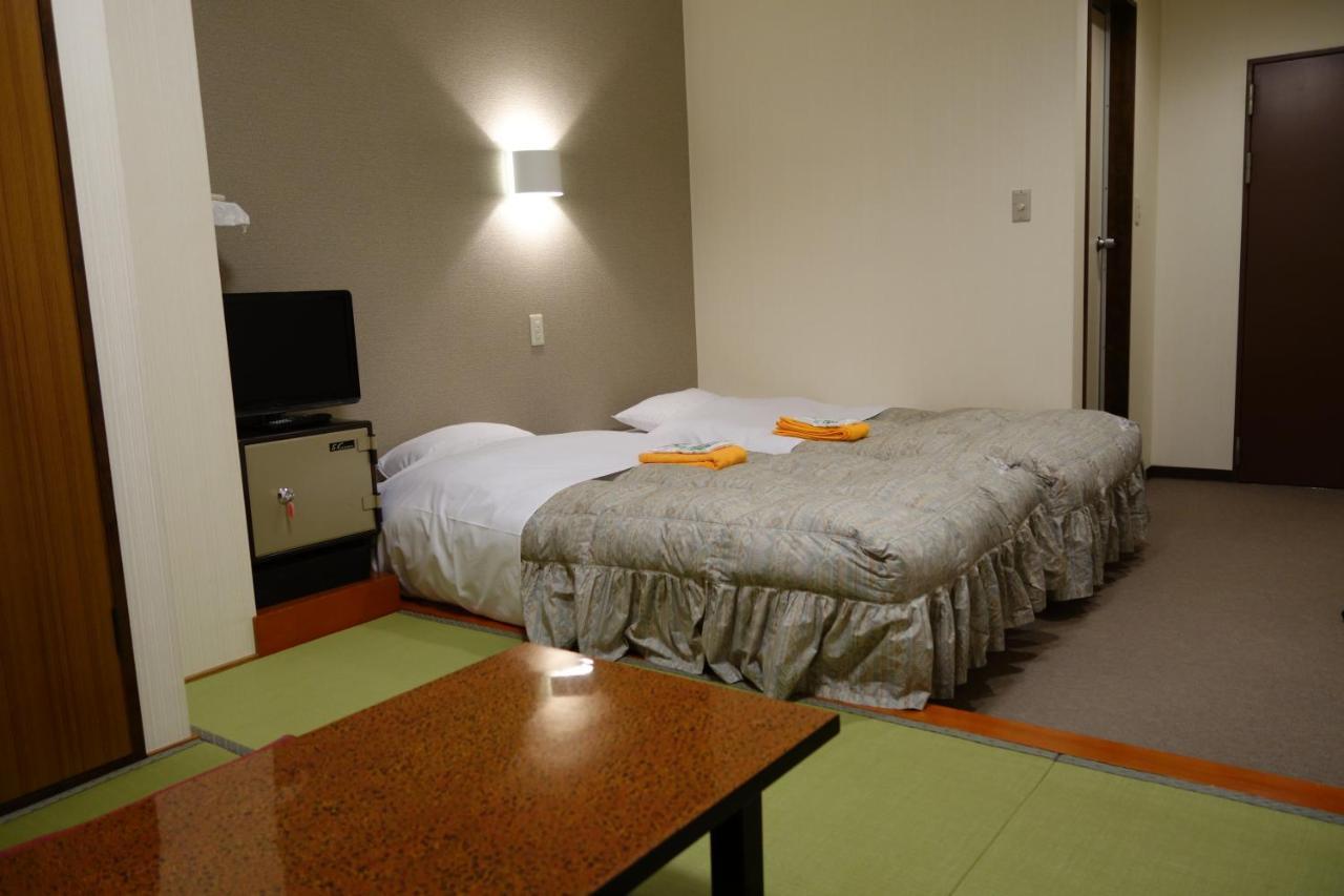 Hotel St. Malte Χακούμπα Εξωτερικό φωτογραφία